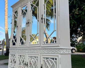 CHINESE CHIPPENDALE Lacquered Hutch, Chinoiserie Fretwork Cabinet Mirrored Chippendale Breakfront Coastal Palm Beach Hollywood Regency