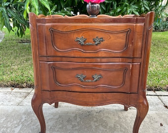 French Provincial Nighstand, French Country style Nighstand with Cabriolet legs, Shabby Chic Nighstand