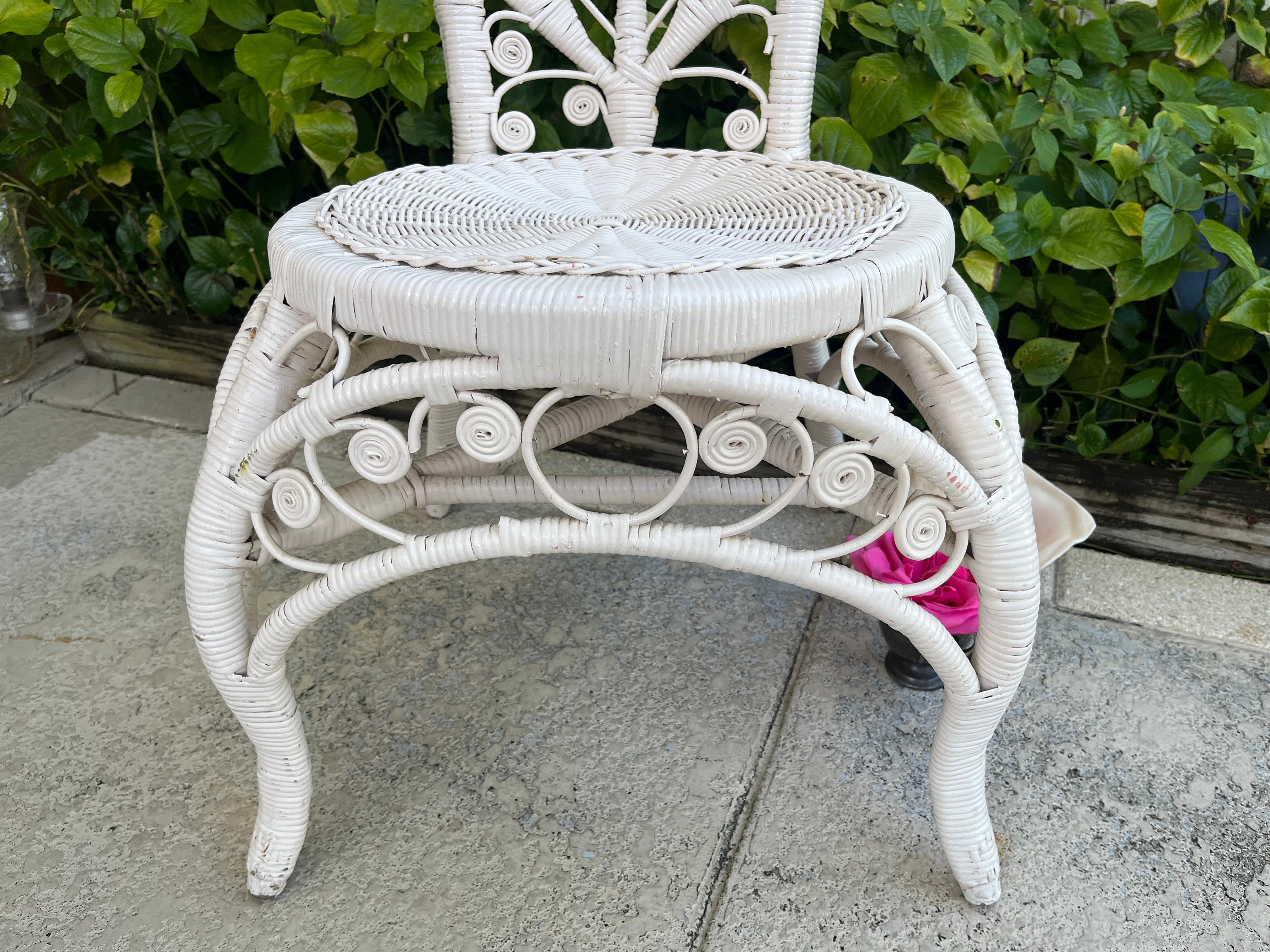 Wicker 2024 bathroom chair