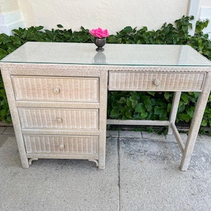 Henry Link Wicker Desk, Lexington Wicker Desk ~ Coastal Cottage White wicker desk, Palm Beach Lexington Henry Link Desk Retro Daisy Girl