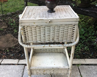 SHABBY CHIC WICKER Sewing Box Table / ChippyCream wicker side table with handle / Wakefield Shabby Chic Cottage 27” tall Retro Daisy Girl