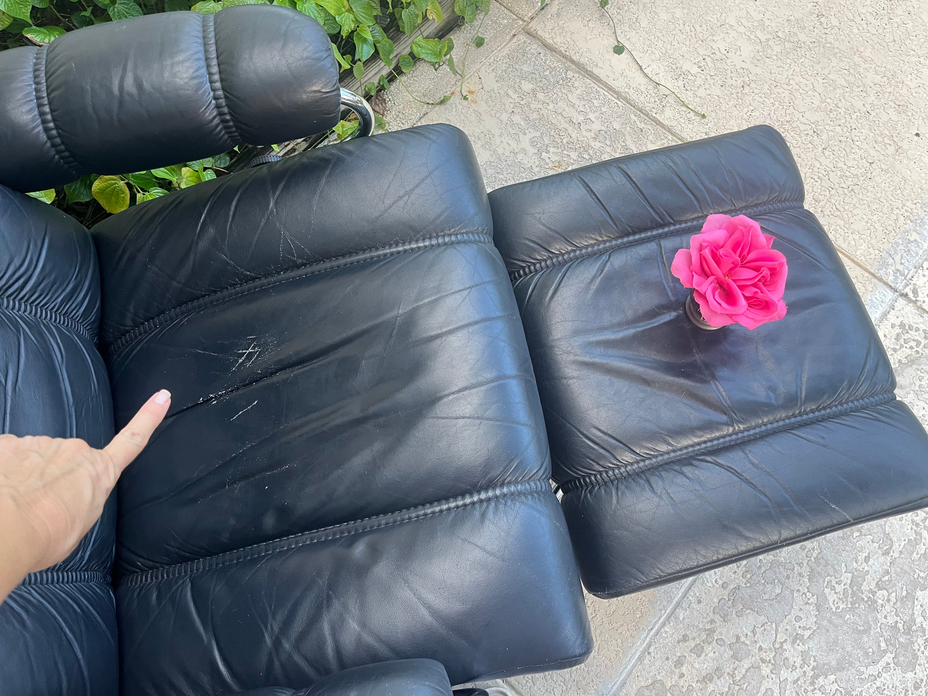 SOLD Vintage Ekornes Stressless Black Leather Adjustable SOLD Vintage Ekornes Stressless Black Leather Adjustable