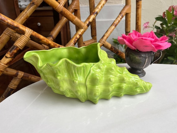 Vintage Conch Shell Planter Cachepot, Coastal Key Lime Green Conch Shell Planter