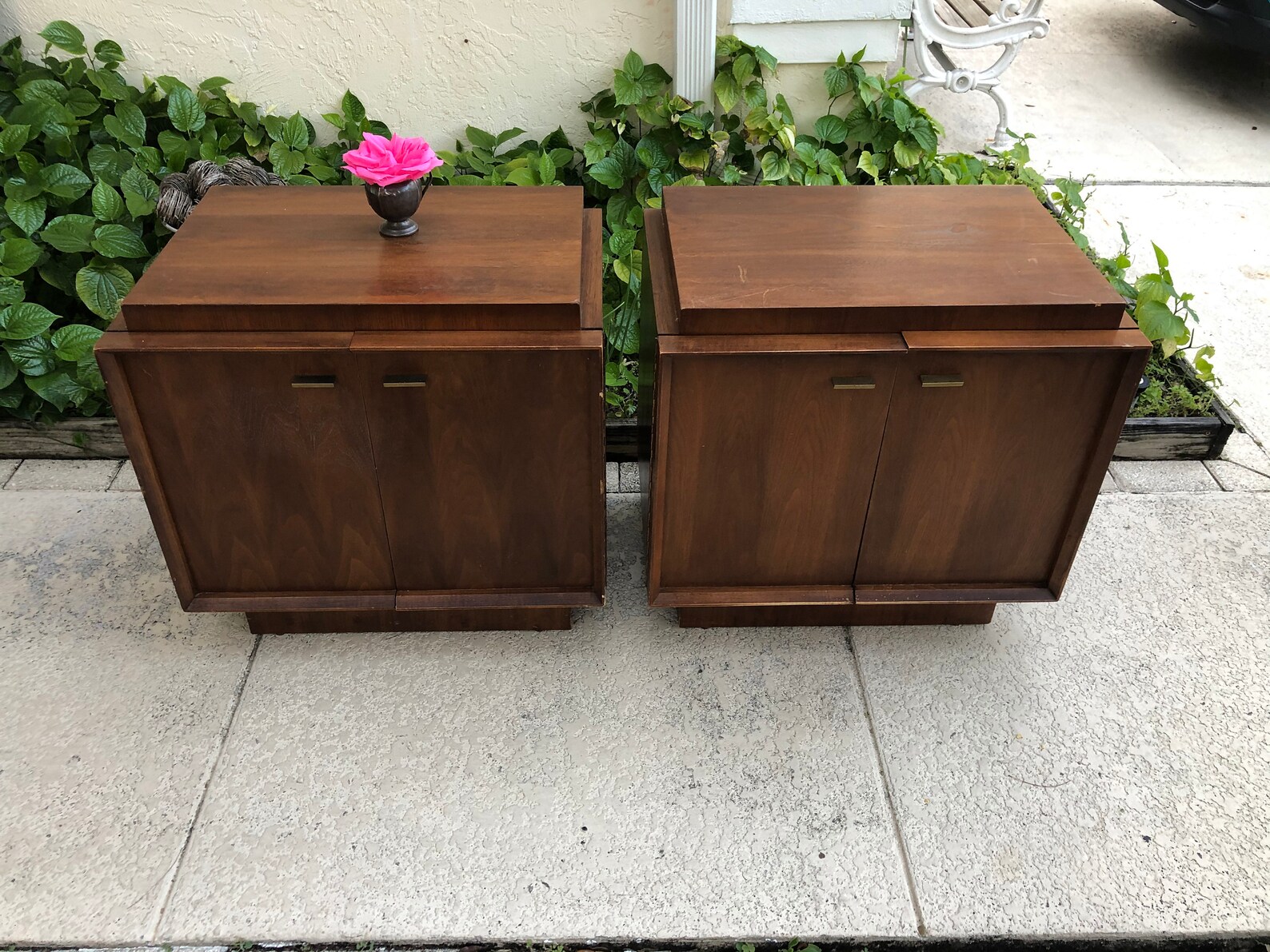 MID CENTURY MODERN Nightstands / Paul Evans style Nightstands Etsy