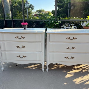 THOMASVILLE FRENCH PROVINCIAL Nightstand 32” x 29 1/2” Bachelor Chest, Oversized White Dove Vintage Nightstand 2 Available Retro Daisy Girl