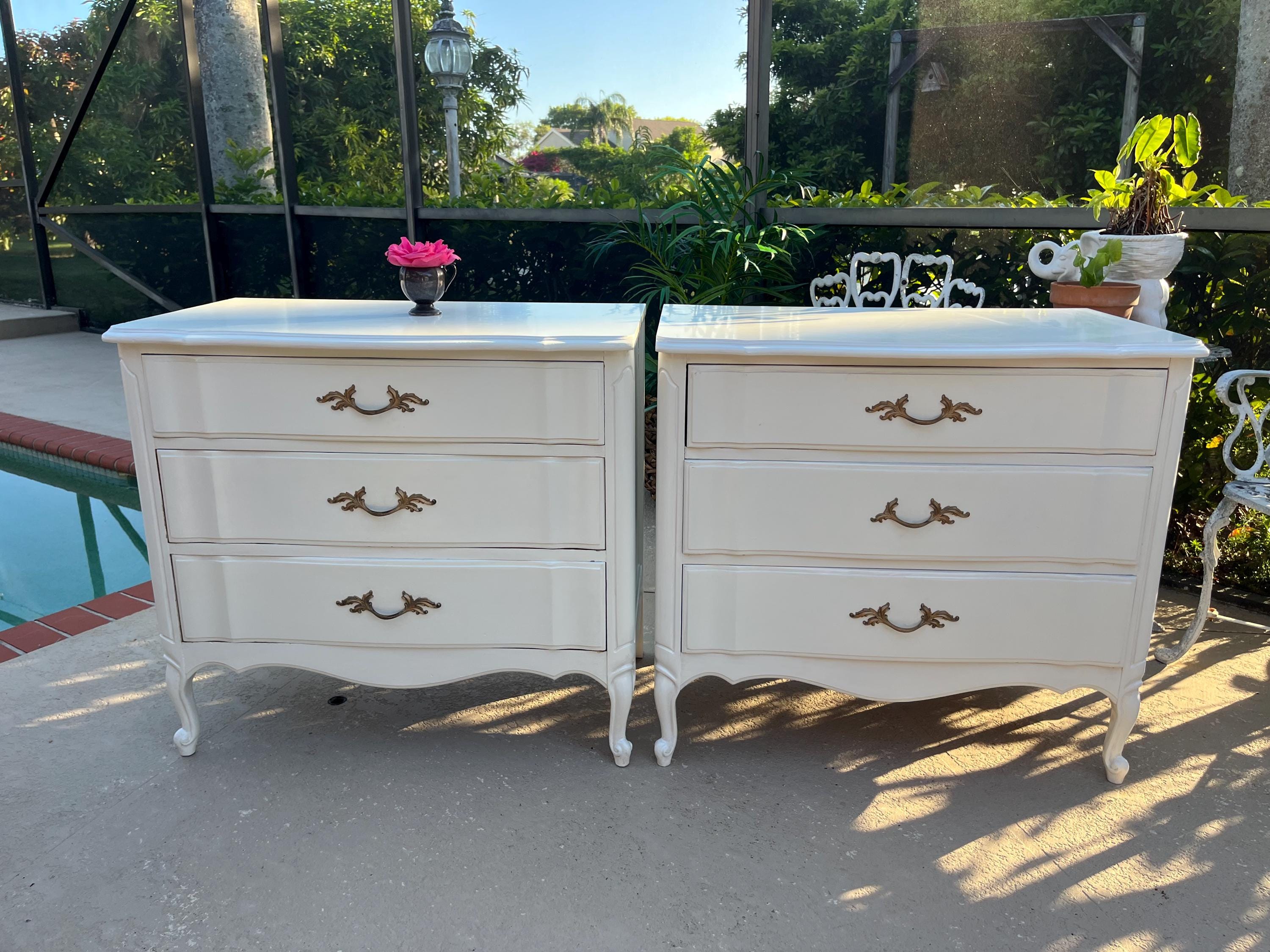 送料込み　vintage thomasville ナイトテーブル Vintage Mid-Century Thomasville Faux Bamboo 2 Drawer