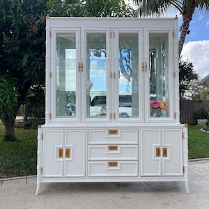 LACQUERED FAUX BAMBOO Cabinet Stanley China Hutch lighted Mirrored back Faux Bamboo Credenza Sideboard Coastal Style 2 pc Cabinet Dove White