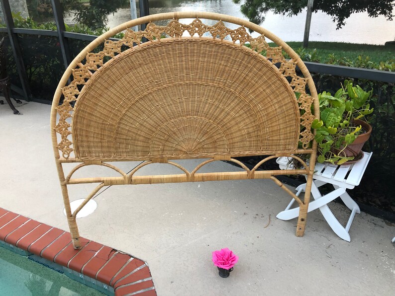 SUNBURST WICKER HEADBOARD 54' Full Rattan Headboard / Gorgeous detail Headboard Natural Wicker / Island Bohemian Style Retro Daisy Girl 