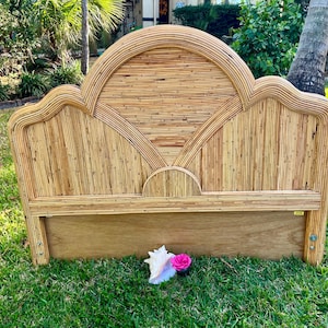COASTAL SCULPTURAL PENCIL REEd Rattan Queen Headboard, Vintage Crespi style Reed Headboard, Boho Natural Rattan Headboard
