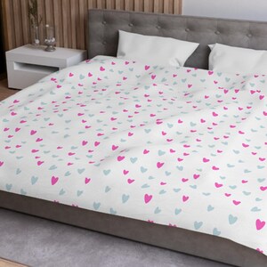 Sweet Hearts Duvet Cover,minimalist bedding , cottagecore bedspread, housewarming gift , perfect for newly weds,Heart Pattern Quilt cover