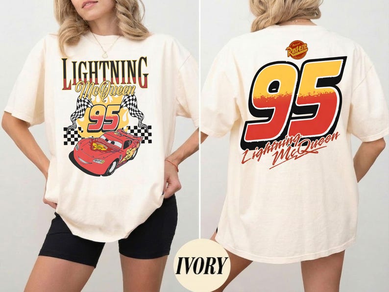 以下が含まれることがあります： 青、緑、白の色合いのセラミック製の入れ子ボウルのセット。ボウルはまだら模様の釉薬とシンプルでモダンなデザインが特徴です。最大のボウルの直径は約15cmです。