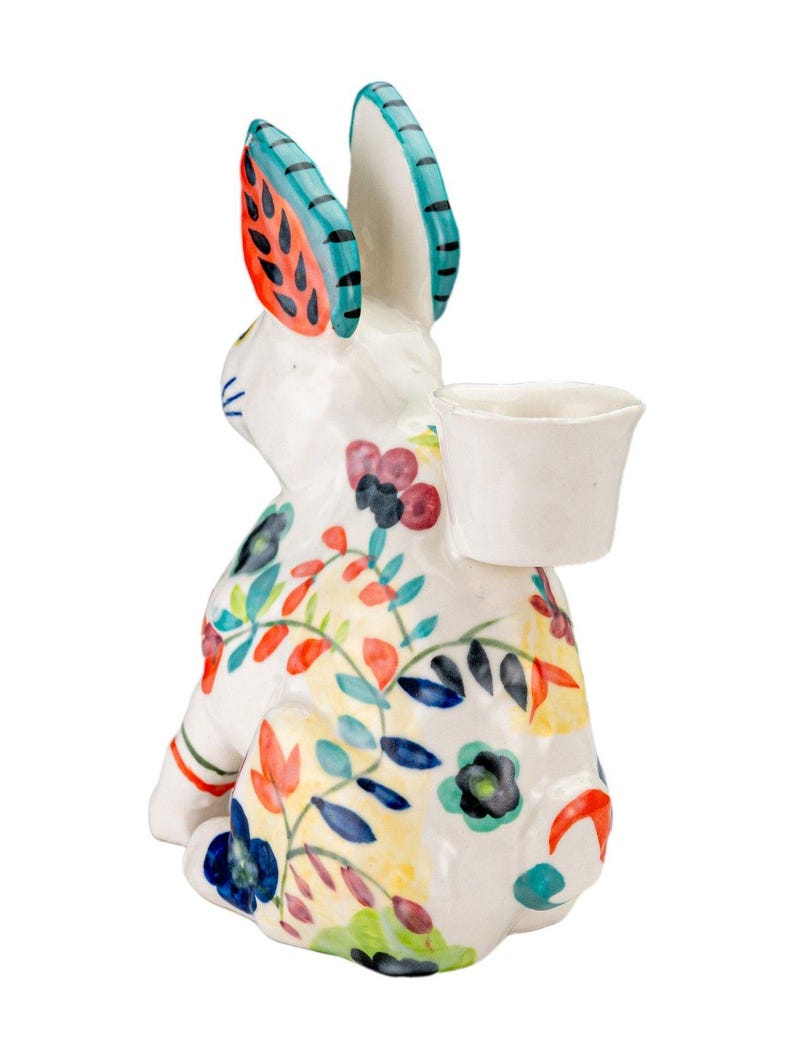 Anthropologie Bougeoir conique en céramique, figurine florale, lièvre bohème, lièvre bohème image 5