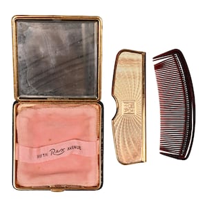 New Vintage Rex Fifth Avenue Enamel Compact w/ Original Puff, Screen & Comb