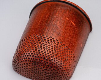Metal Red Painted Thimble Wall Pocket Wall Mounted
