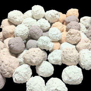 Debutante Balls 200g