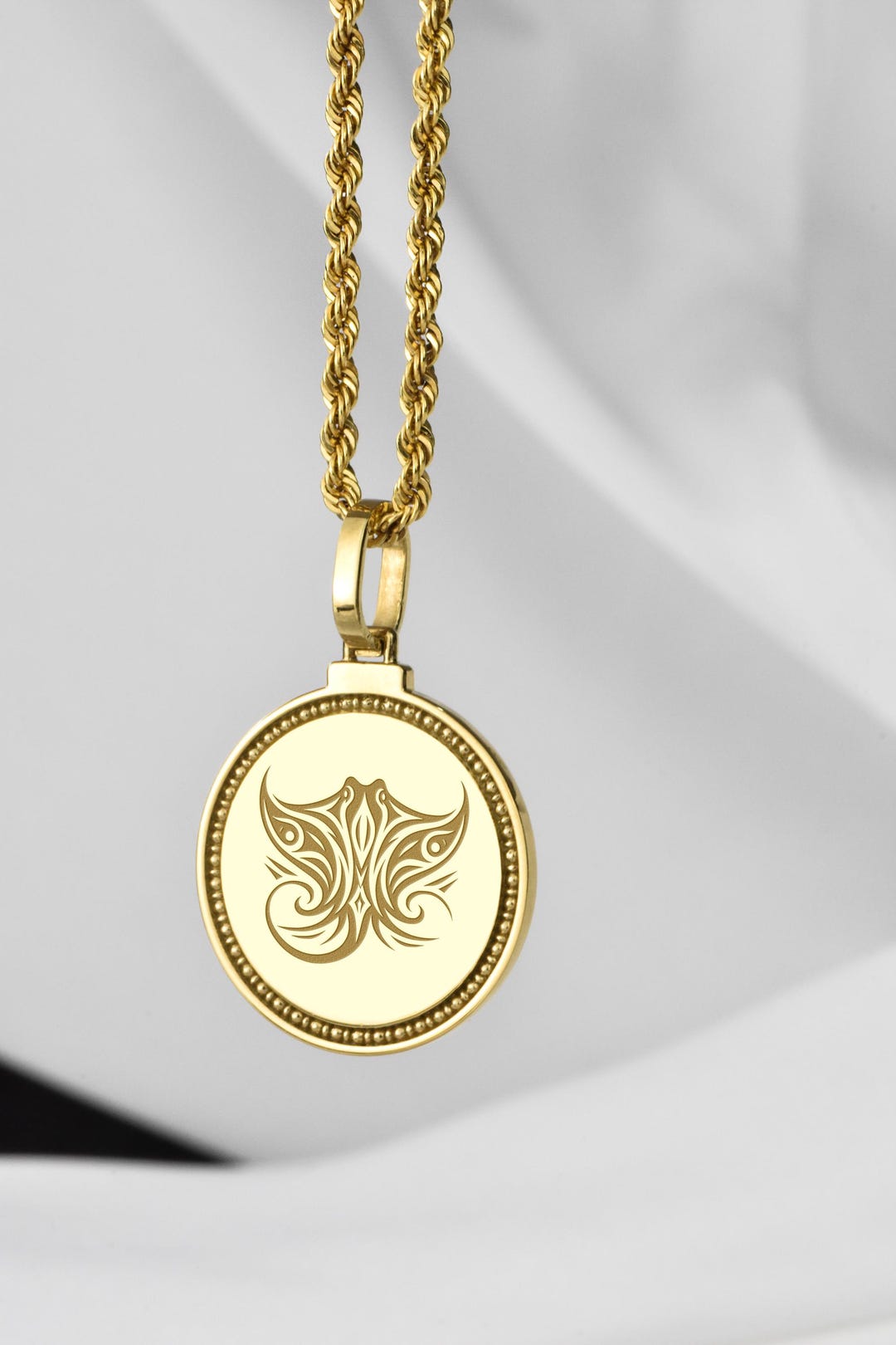 Pendentif Tribal Inoki Avec Chaîne – Métal Rhodié Argenté, Style Longue