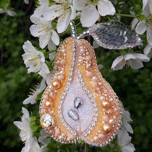 Bead embroidery kit &quot;Crystal pear&quot; brooch, DIY jewelry making kit, Wonderfull bead brooch embroider, Incredible gift for her