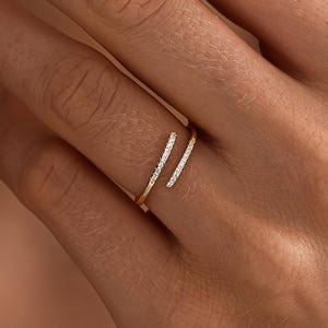 Minimalist CZ Diamond Ring, Sterling Silver Stacking Ring, Dainty Sparkling Thin Ring, Tiny CZ Ring, Wedding Band, Birthday Gift for her
