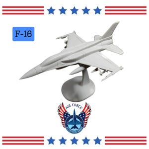 newray　F16 General Dynamics F-16 Fighting Falcon 1/72 Scale Model by