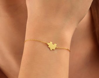 Gold Minimalist Puzzle Piece Bracelet, Dainty Puzzle Piece Charm, Delicate Friendship Bracelet, Elegant Christmas Gift for Friends