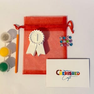 Football Party Favours – Paint Your Own Kits | Football, Trophy & Medal Ornaments | Sports | Kids Birthday | Children Football Gift bild 3