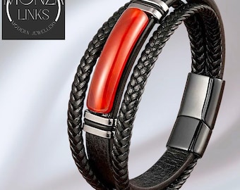Rode agaat armband in leerstijl, meerlaagse zwarte banden, gepolijste metalen ringen, zwarte magnetische sluiting, voor heren en dames.