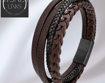 Gelaagde armband met vier leren bandjes, opties in zwart, bruin, blauw, rood, veilige magnetische sluiting, polskleding voor heren en dames.