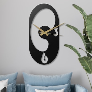Modern Minimalist Metal Wall Clock, Abstract Art Deco, Unique Silent Clock for Living Room, Office, Large Contemporary Home Decor Gift