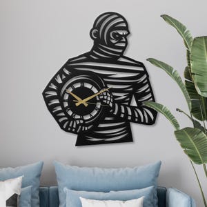 Thief Metal Wall Clock Silent Black Burglar Art Roman Numerals Unique Modern Decor Stealth Mystery Clock Contemporary Office Home Gift