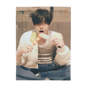 ENHYPEN SungHoon Fleece Blanket: K-Pop Home Decor