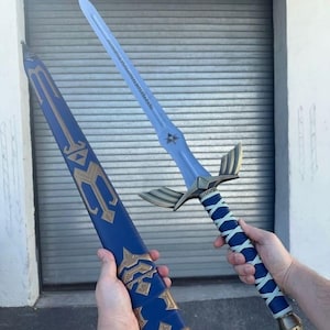 Hand Forged LEGEND Of ZELDA Sword, Steel Skyward Link&#39;s Master Sword With Scabbard, Costume Armor, Christmas & Best Birthday Gift for Men