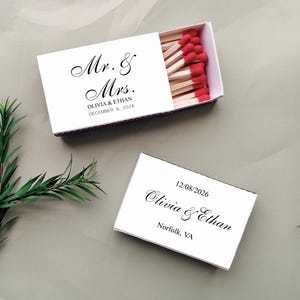 Custom Wedding Matchbooks/Personalized Wedding Favors/Gifts for Guests/Custom Wedding Matches Box/Custom Matches for Wedding/Party Favors