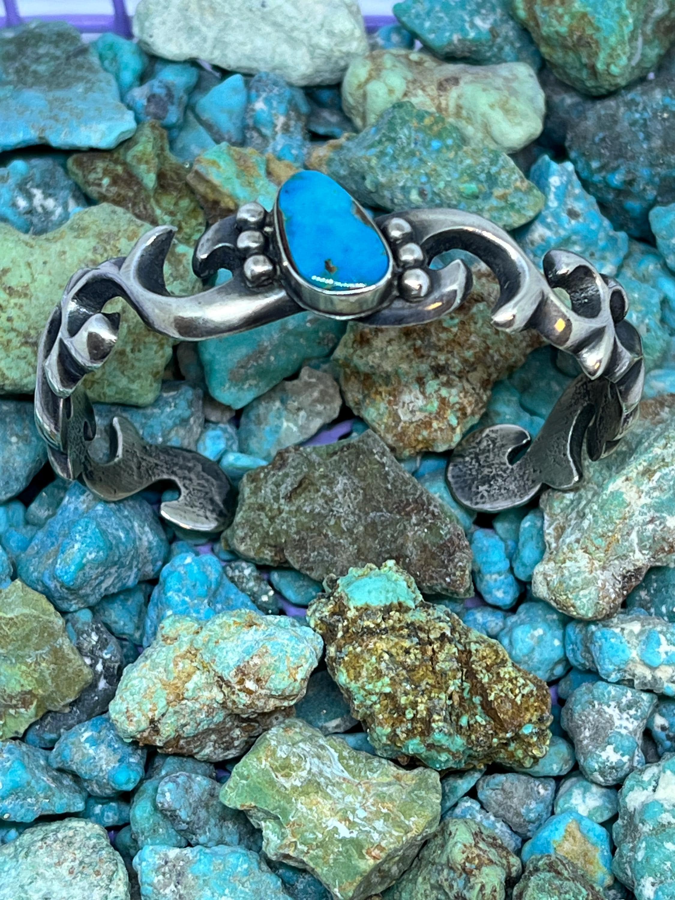 ヴィンテージ ナバホ　ターコイズバングル　スターリング　シルバー ハンドメイド 楽天市場】【FUNNY公式ストア】 ナバホ族 Kevin Billah