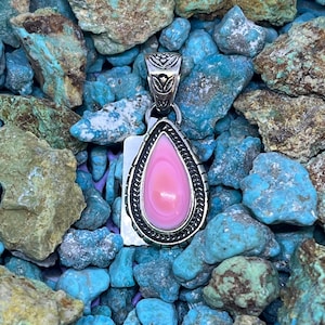 1.5 Inch Handmade Teardrop Pink Conch Shell Navajo Style Sterling Silver Pendant