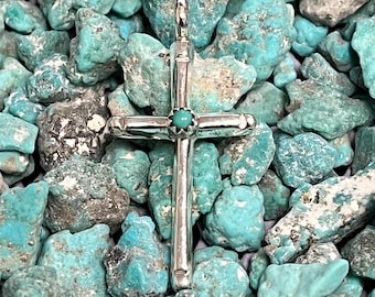 1.5 Inch Length Handmade Round Turquoise Cross Sterling Silver Pendant Necklace