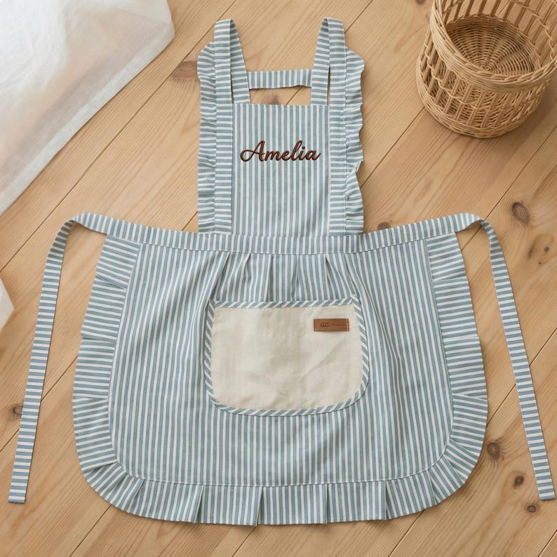 Personalized Striped Apron With Pockets, Embroidered Baking Kitchenwear ...
