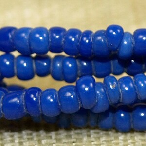 Antique 14º Opaque Blue Seed Beads