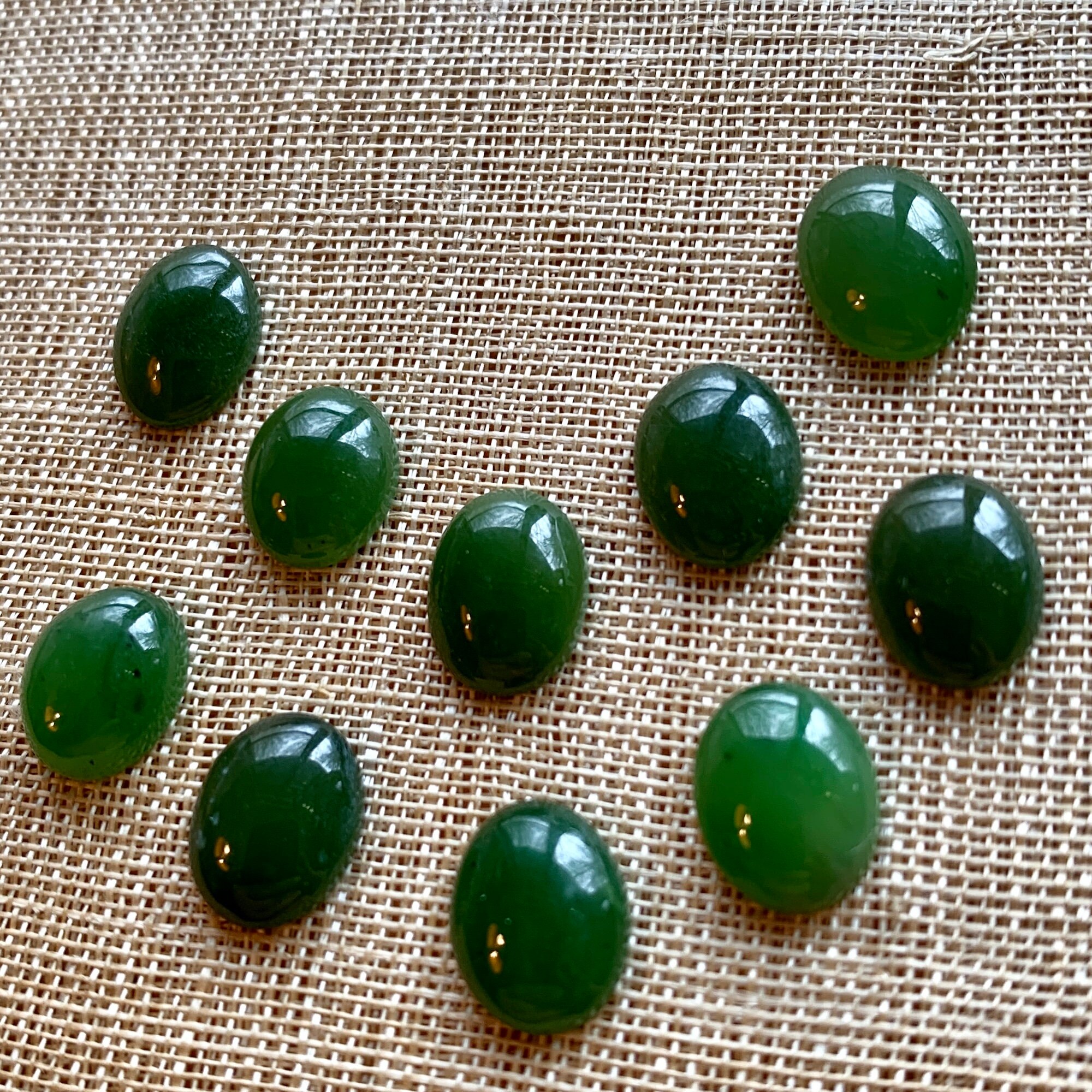 ヴィンテージ台湾翡翠キャブ 10 個、8 x 10 mm - Etsy 日本