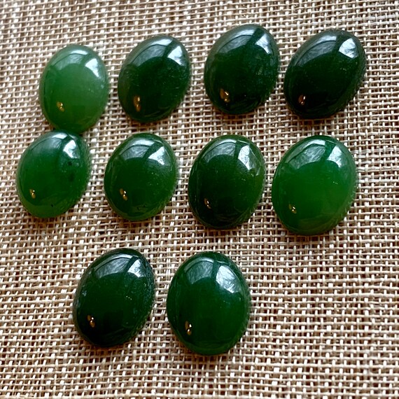 10 Vintage Taiwan Jade Cabs, 8 X 10mm - Etsy