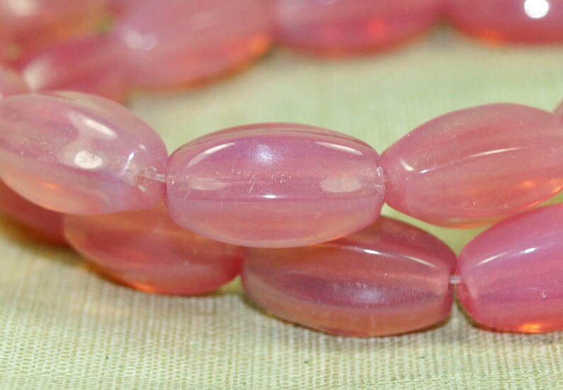 Vintage Czech Pink Opal Glass Beads VGL579 Etsy