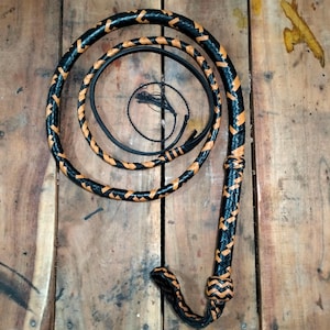 Multi Color Rindsleder Bullwhip mit gratis Peitsche Holster und Extra Crackers, 4 ft bis 12 ft, 12/16 Plait Bullwhip Indiana Jones Styles