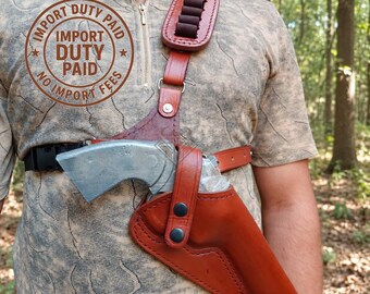 Étui de revolver Colt en cuir pour revolver avec anneaux porte-balles de style alaskien.