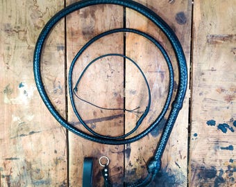 Schwarze Känguru Leder Bullwhip mit gratis Peitsche Holster und extra Crackers