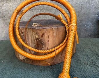Indiana Jones Style Leder Bullwhip, 4 Fuß bis 10 Fuß lang, 12/16 Plaits Premium Känguruleder Hochleistungs-Bullwhip