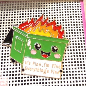 Dumpster Fire Needle Minder | Everything is Fine needle magnet afbeelding 4