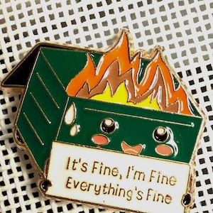 Dumpster Fire Needle Minder | Everything is Fine needle magnet afbeelding 1