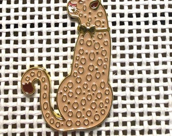 Pink Leopard Needleminder | Needle Magnet