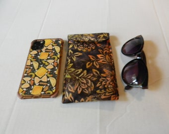 Copper Floral Batik Sunglasses/Smartphone Case