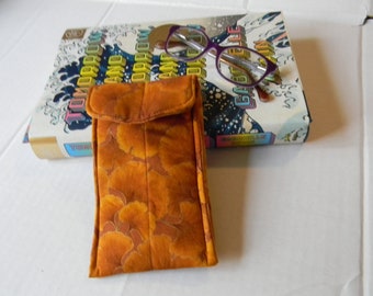 Copper Ginkgo Leaves Glasses Case