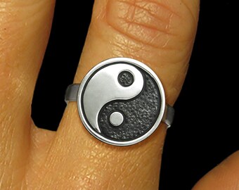 Yin Yang Ring Sterling Silver, Tai Chi Ring, Martial Arts Yoga Meditation Ring, Simple Tai Chi Yin yang